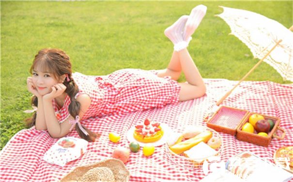 秋葵向日葵春雨绿巨人