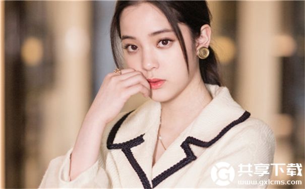 秋葵向日葵草莓春雨色多多